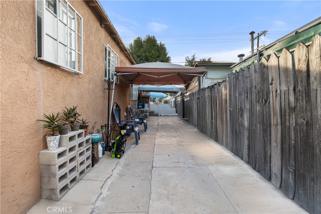 801 E Elm Street