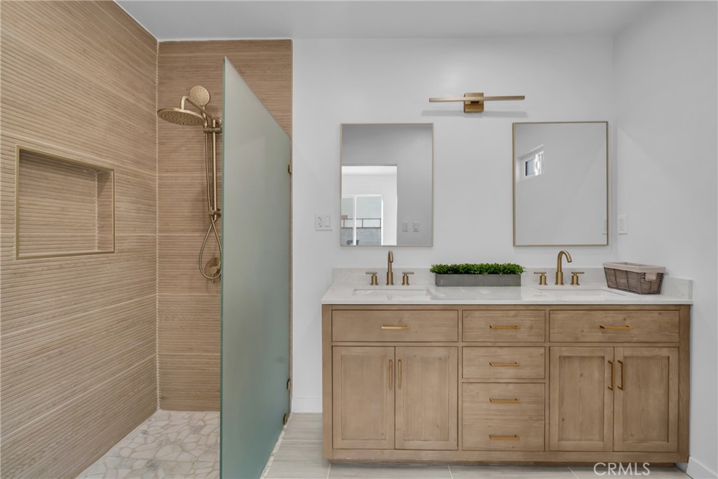 10334 Bellman Avenue