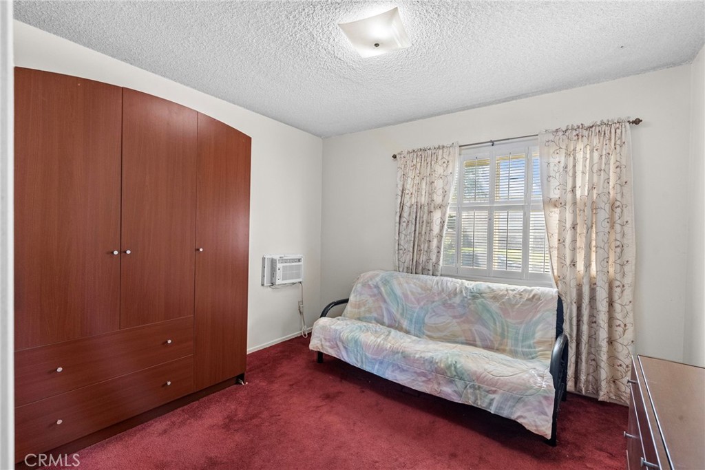 11242 Kamloops Street