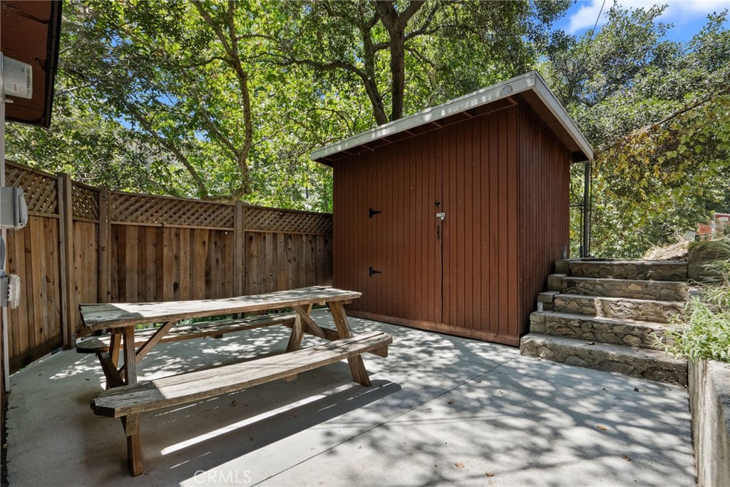 11140 North Trail