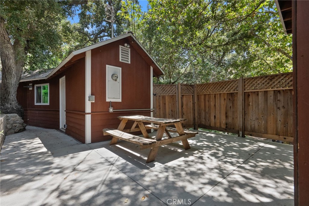 11140 North Trail