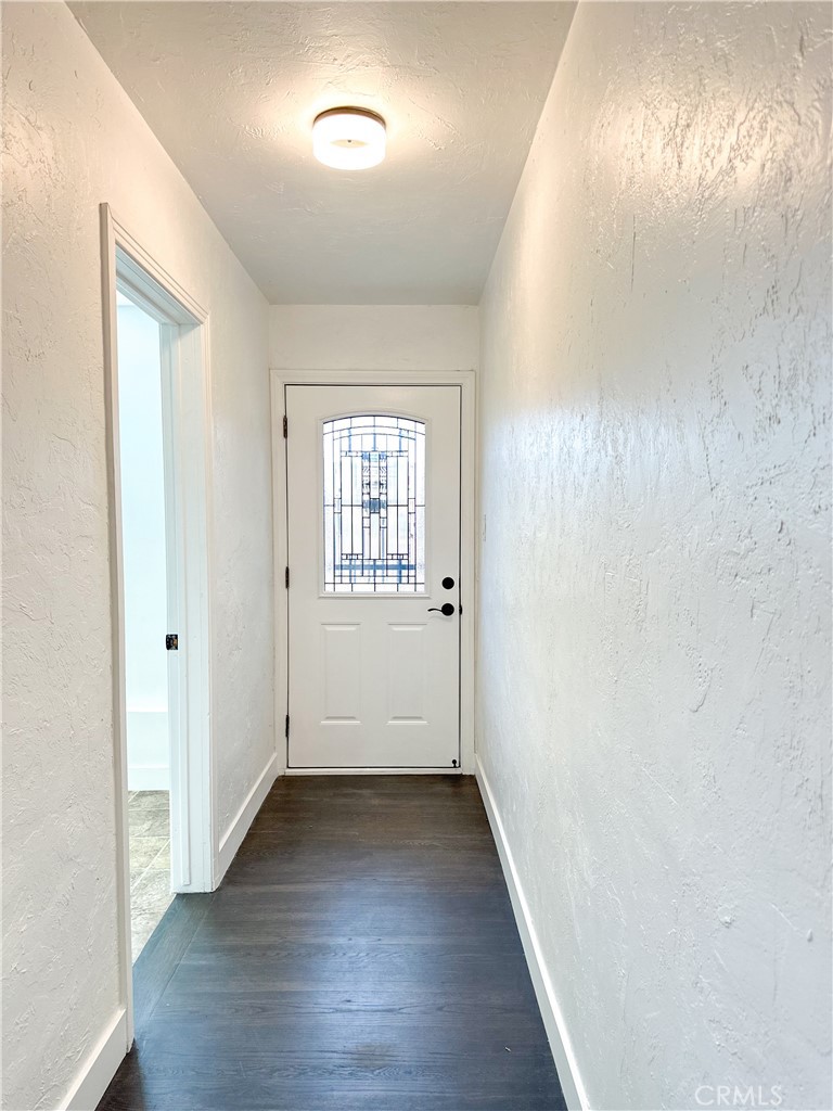 3610 Whiteside Street