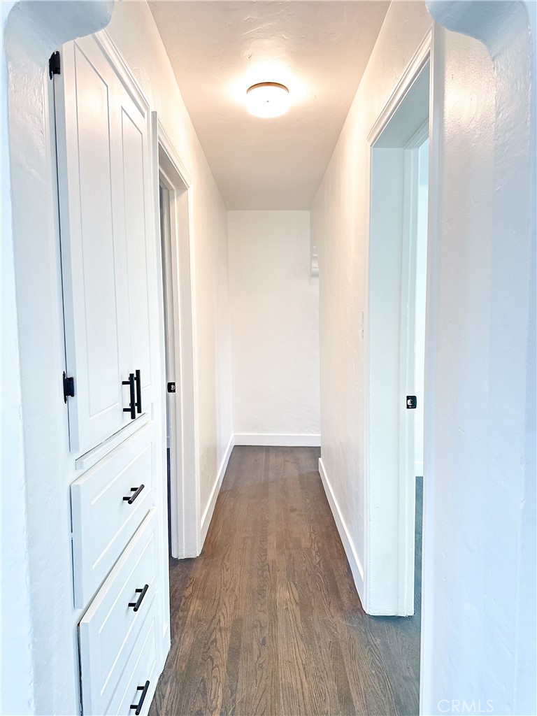 3610 Whiteside Street