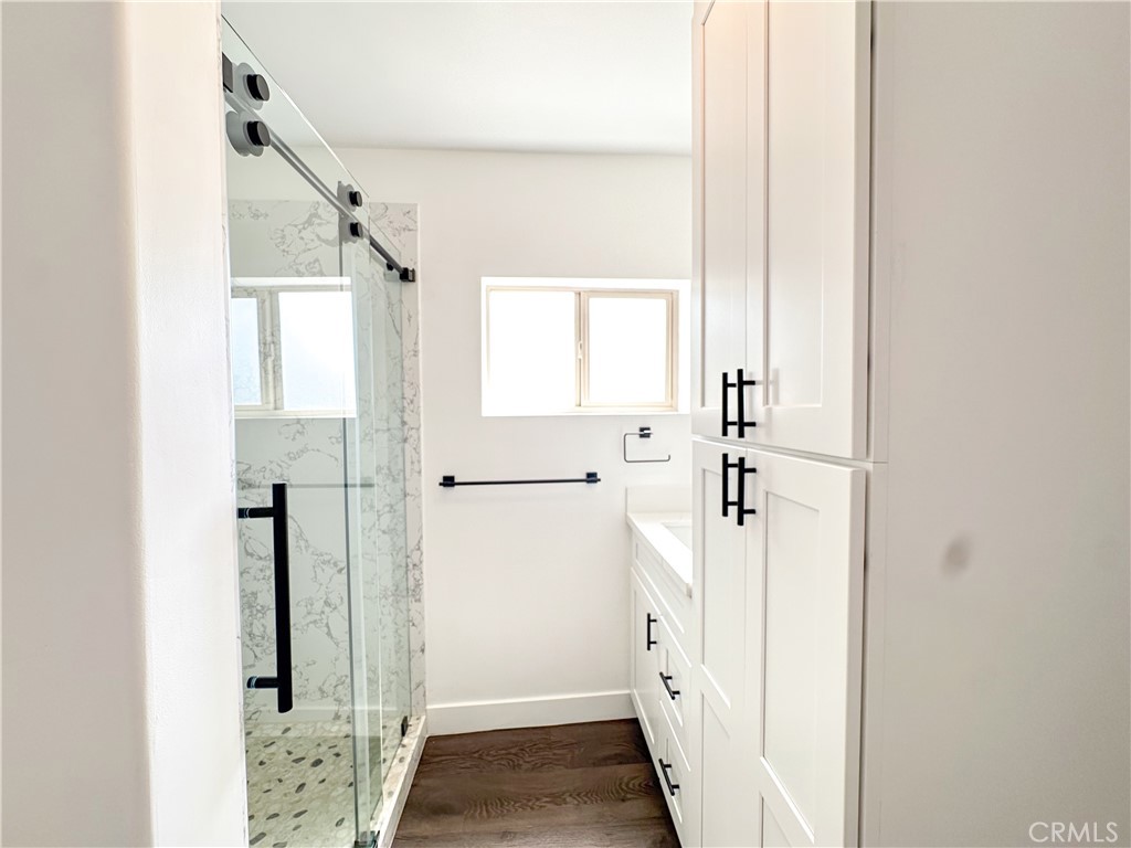 3610 Whiteside Street