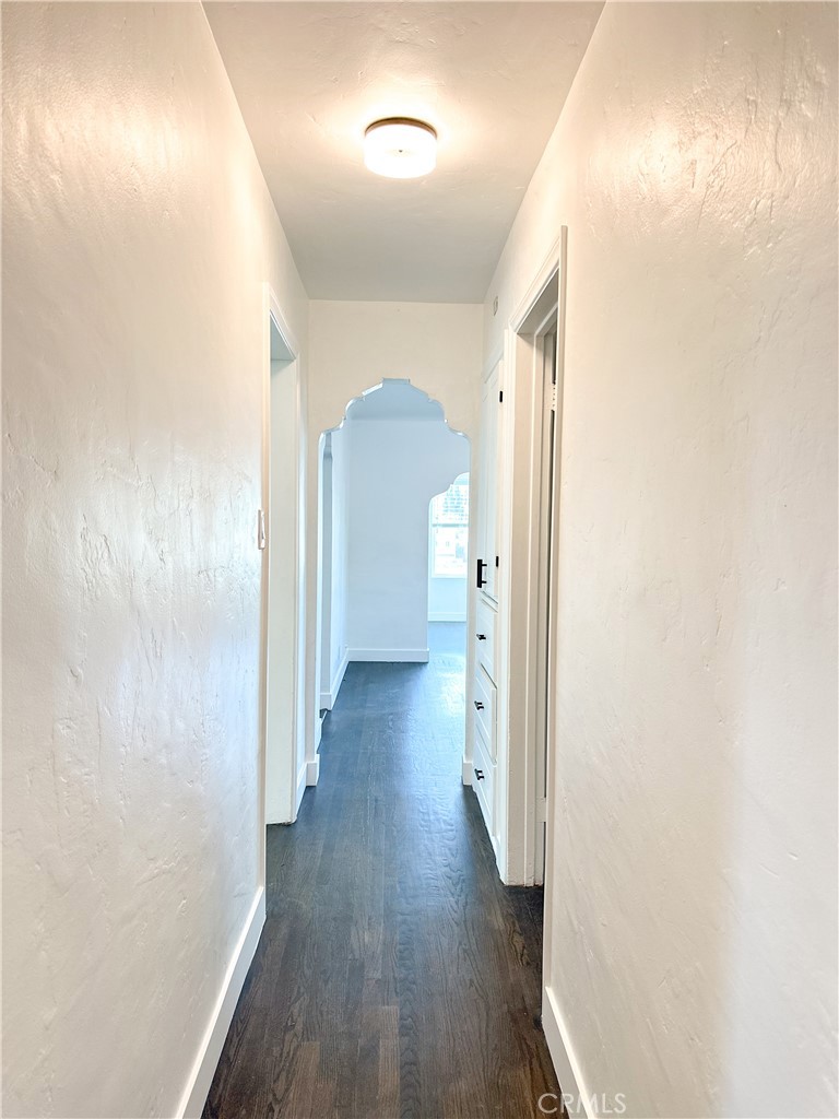 3610 Whiteside Street