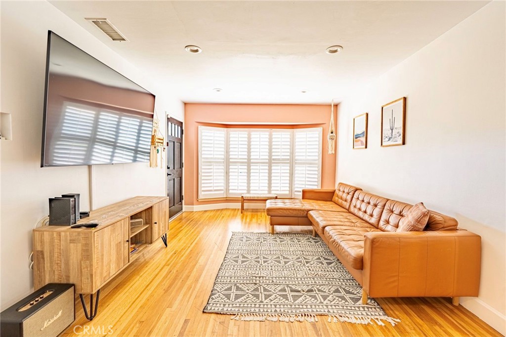 5855 Daneland Street