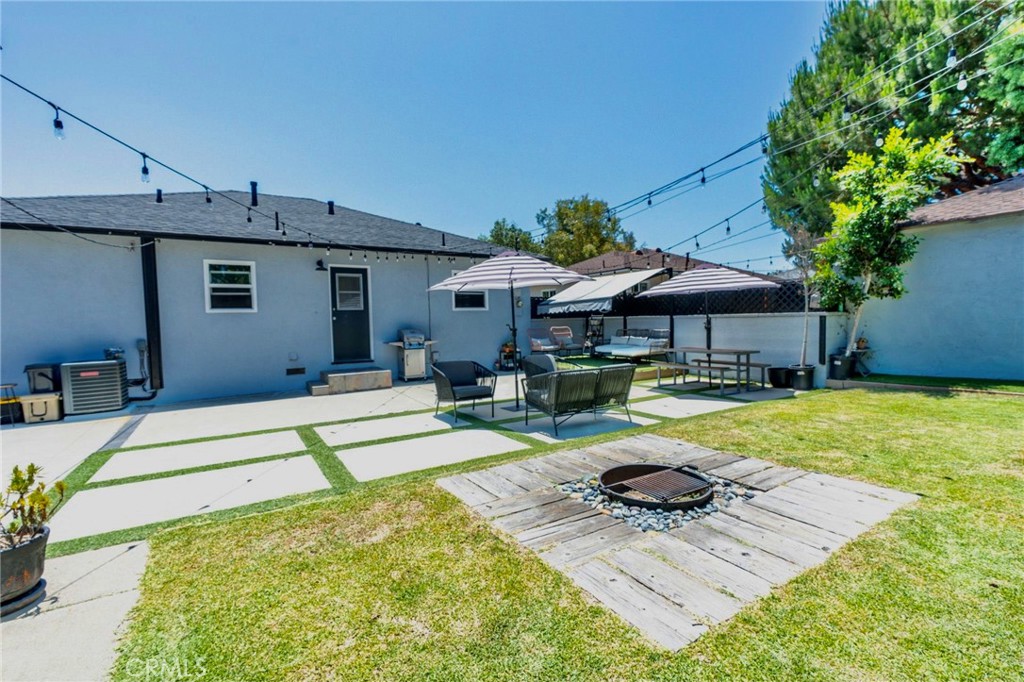 5855 Daneland Street