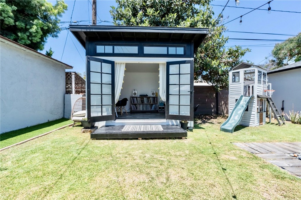 5855 Daneland Street