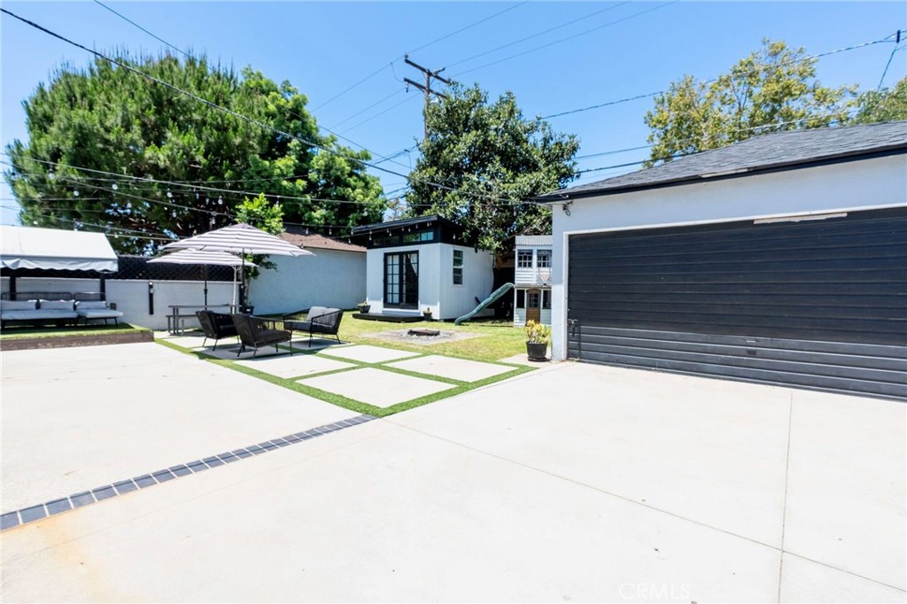 5855 Daneland Street