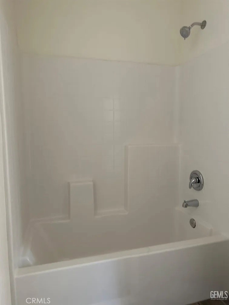 3709 Jewett