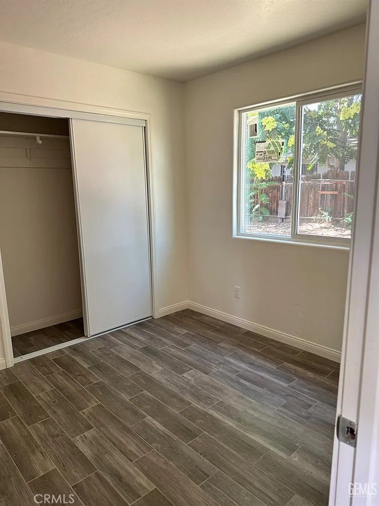 3709 Jewett