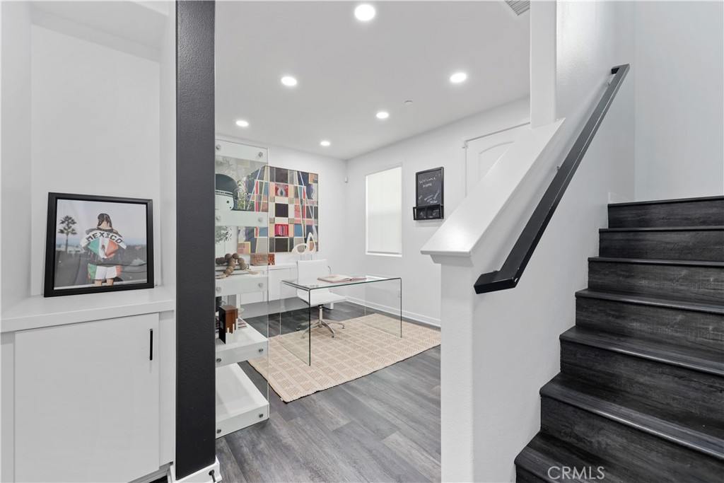 725 S Mosaic Street