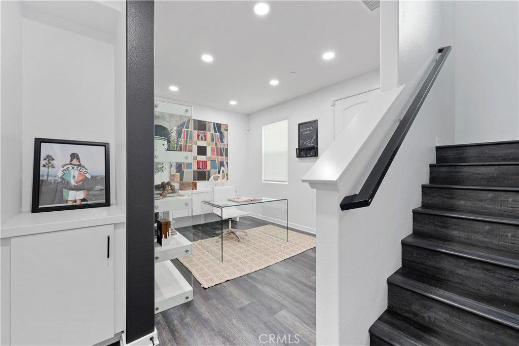 725 S Mosaic Street