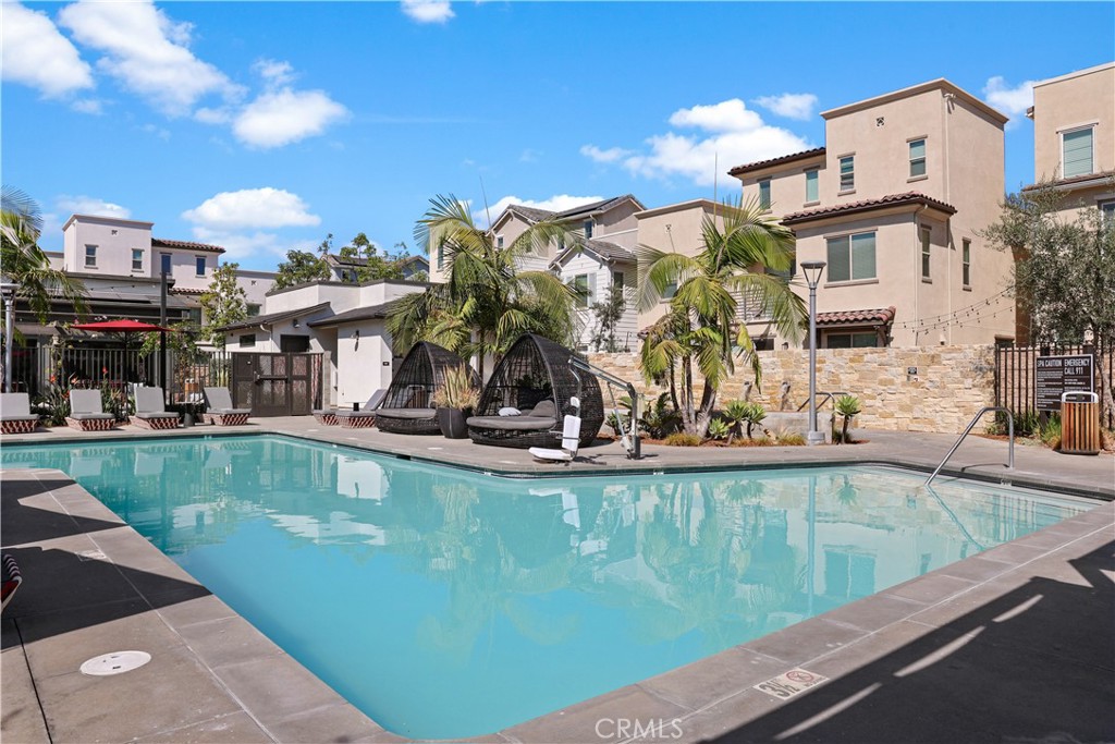 725 S Mosaic Street