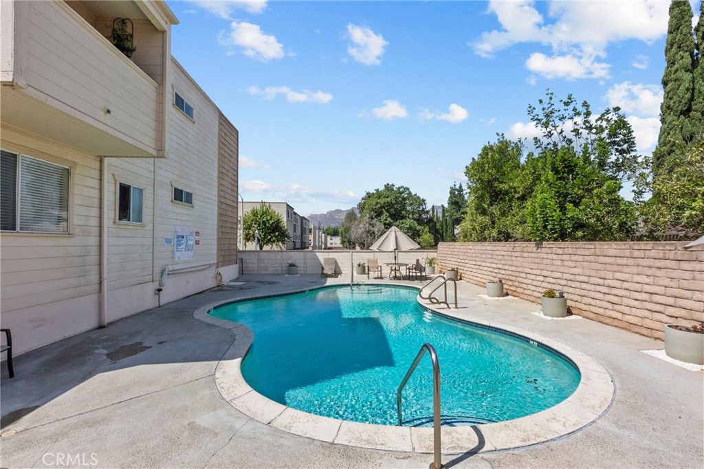 9950 Jordan Avenue 10