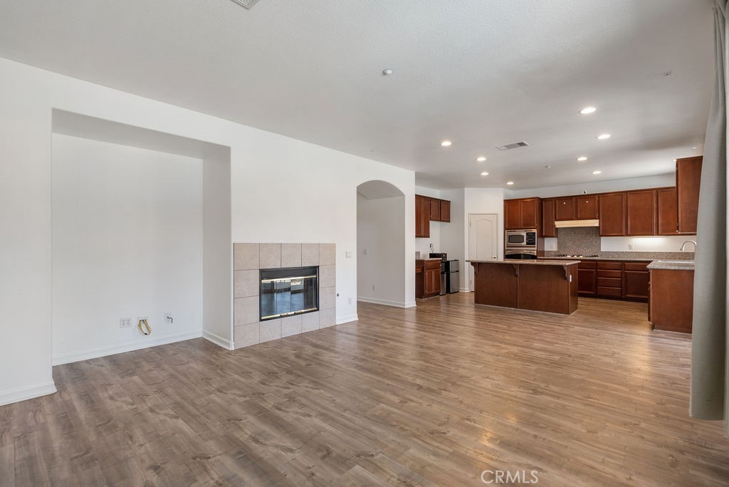 7148 Camden