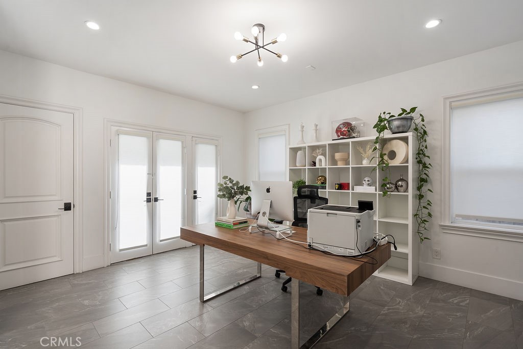 9069 Gallatin