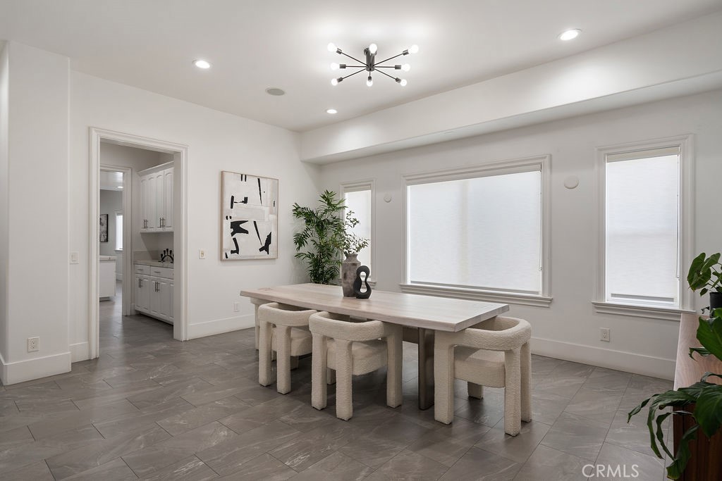 9069 Gallatin