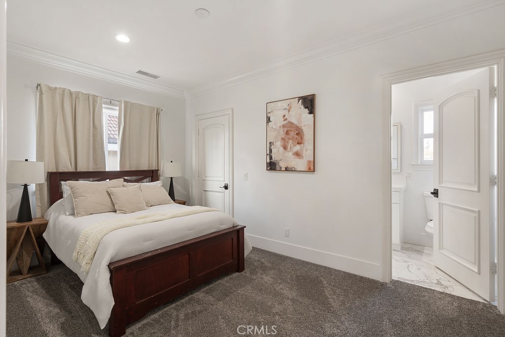 9069 Gallatin