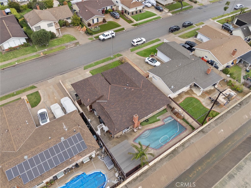 5262 Christal Avenue