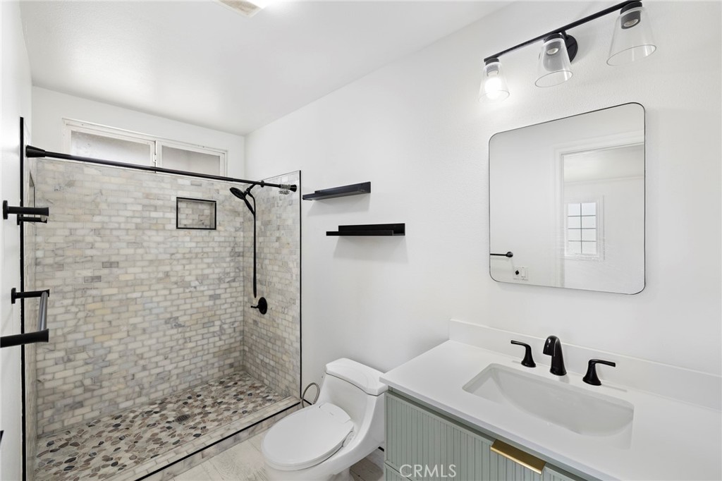 5262 Christal Avenue