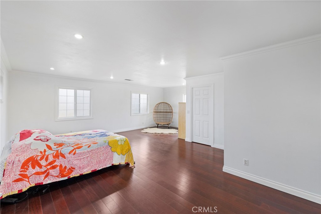 5262 Christal Avenue