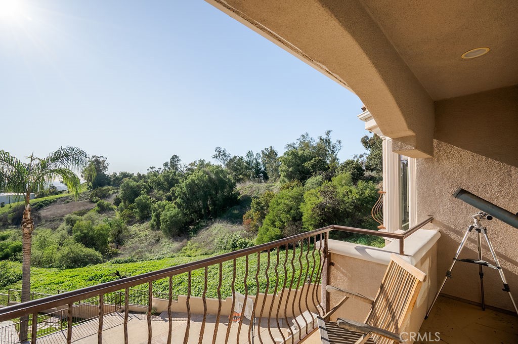 15841 Aurora Crest