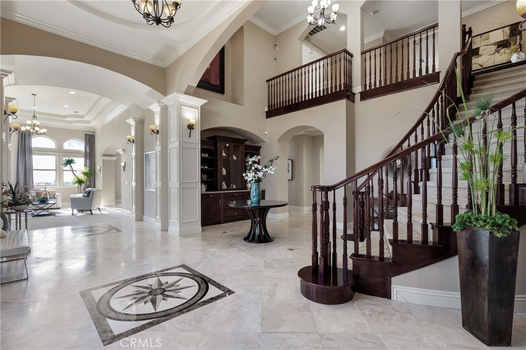 15841 Aurora Crest