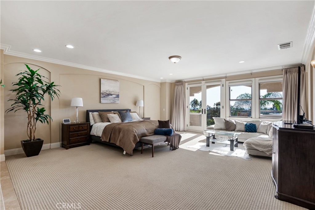 15841 Aurora Crest