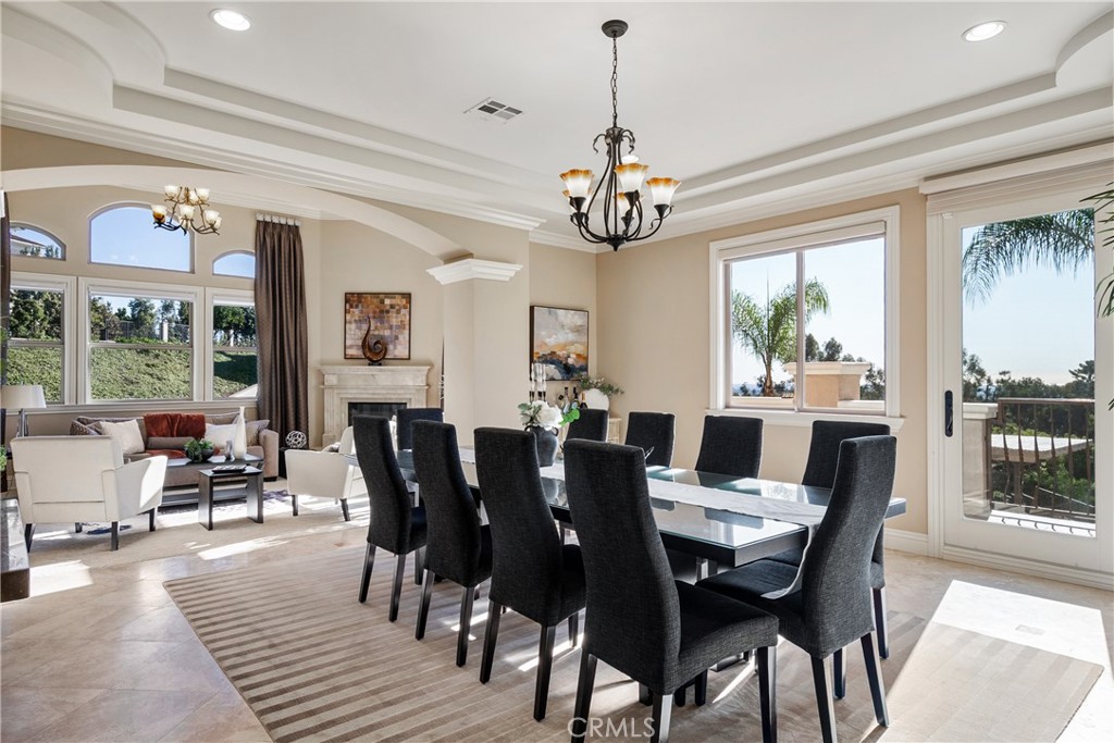 15841 Aurora Crest
