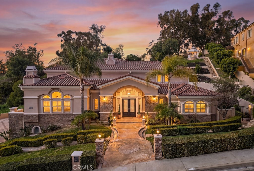 15841 Aurora Crest