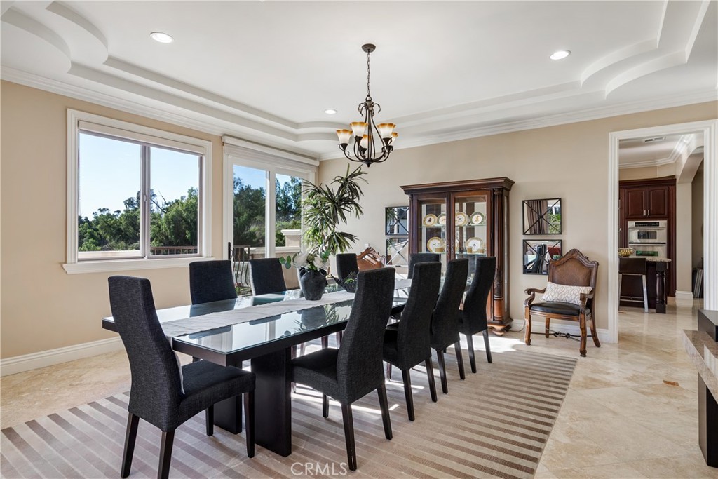 15841 Aurora Crest