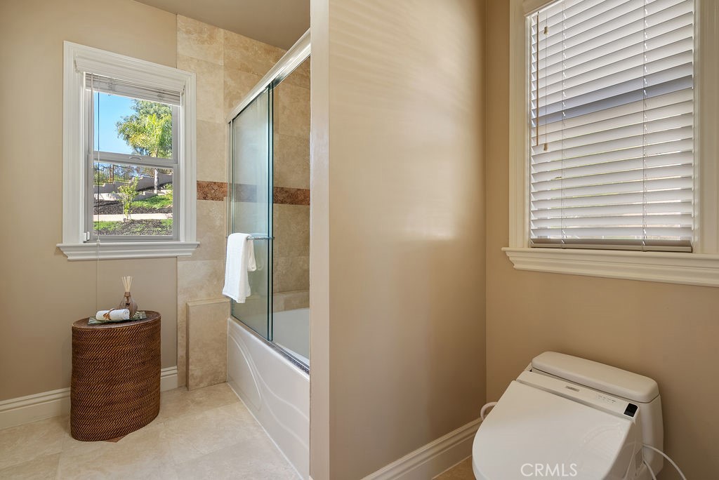 15841 Aurora Crest