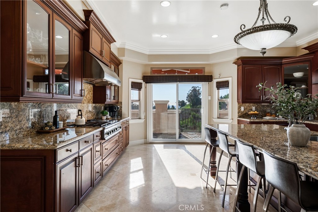 15841 Aurora Crest
