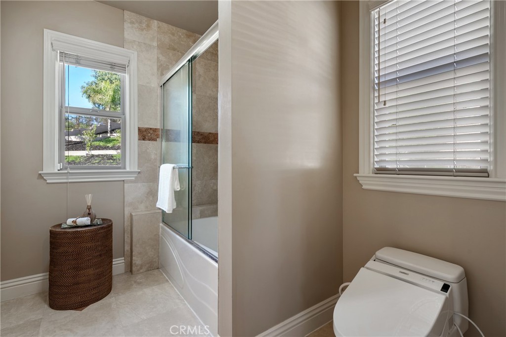 15841 Aurora Crest