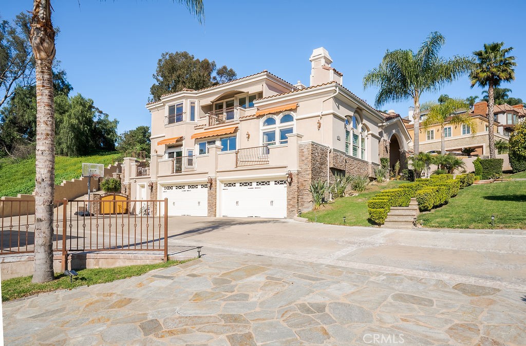 15841 Aurora Crest