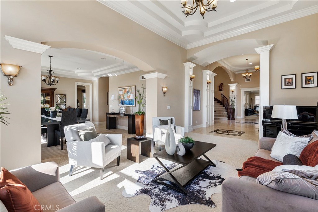 15841 Aurora Crest
