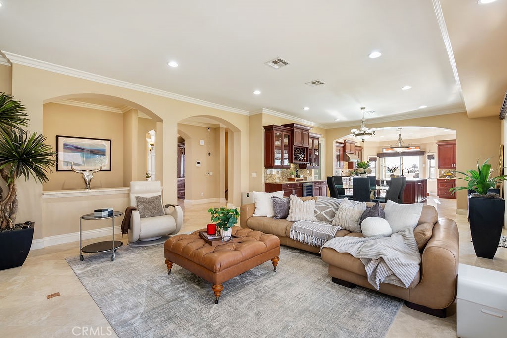 15841 Aurora Crest