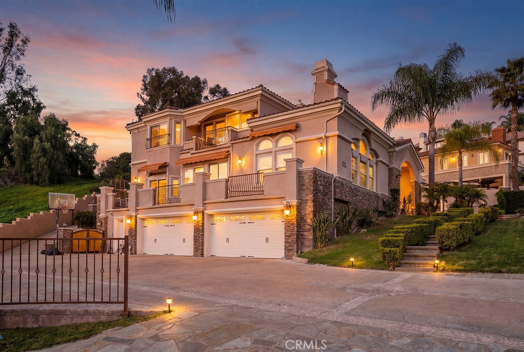 15841 Aurora Crest