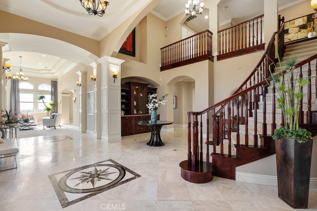 15841 Aurora Crest