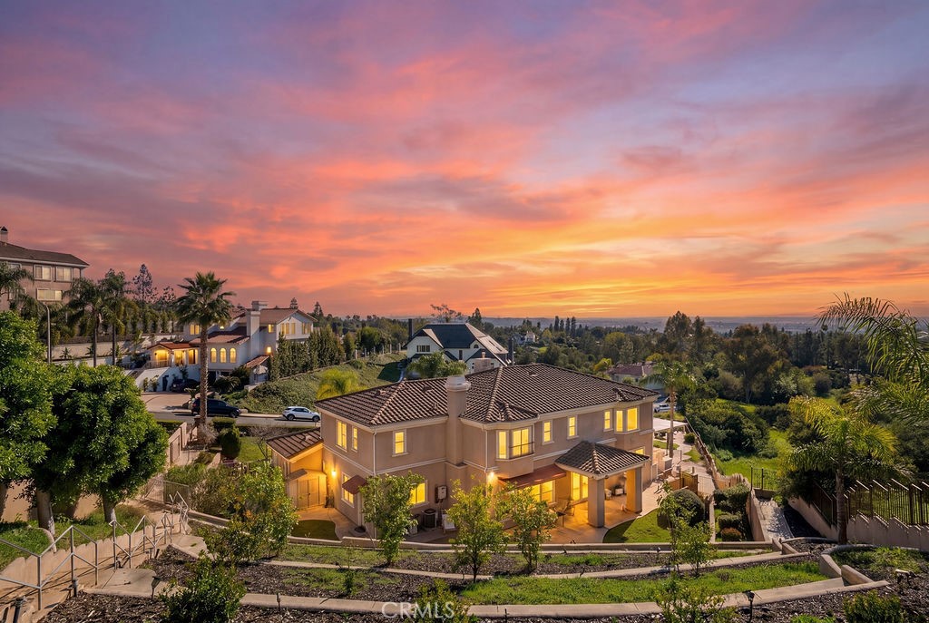 15841 Aurora Crest