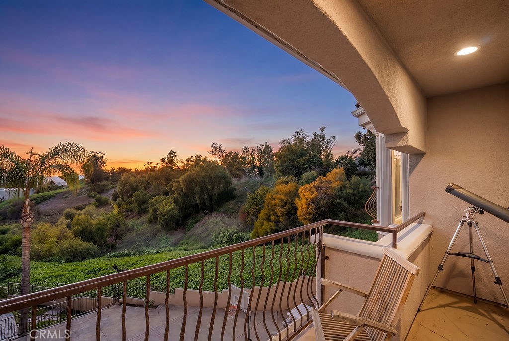 15841 Aurora Crest