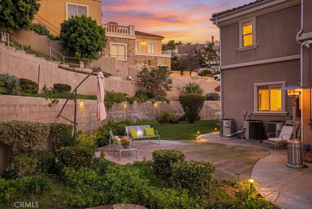 15841 Aurora Crest