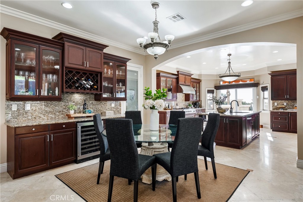 15841 Aurora Crest