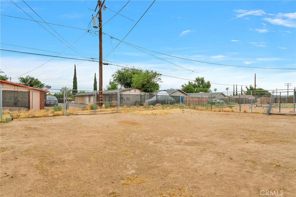 16390 Juniper Street