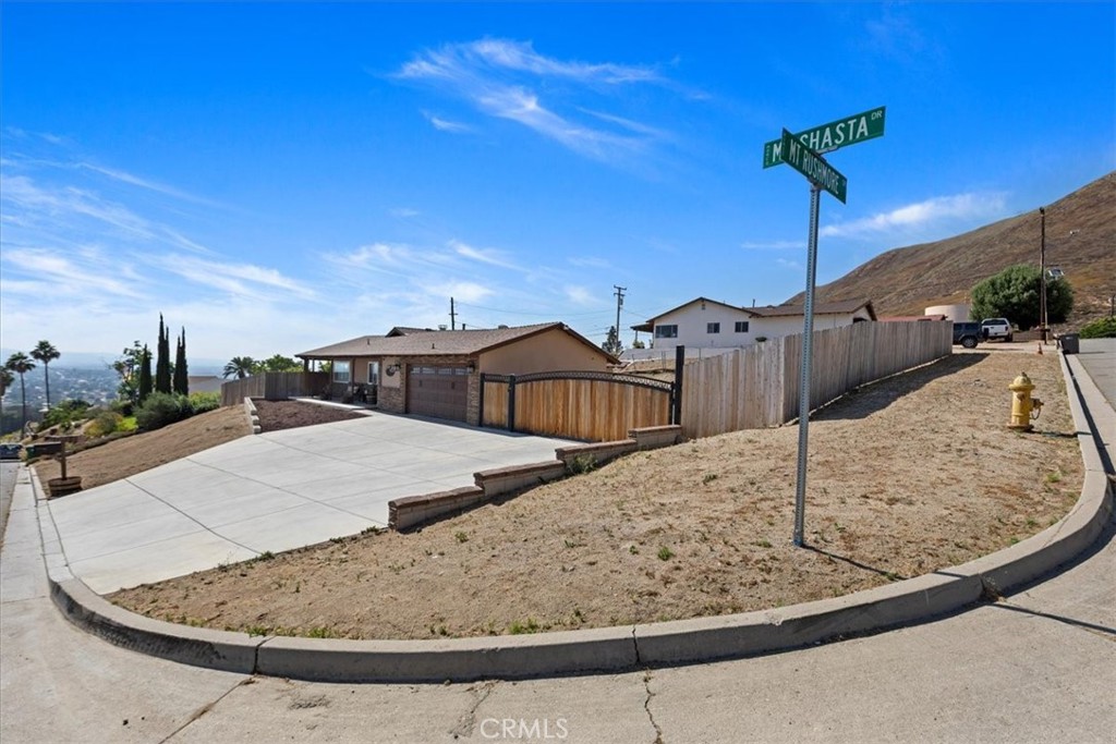 333 Mount Shasta Drive