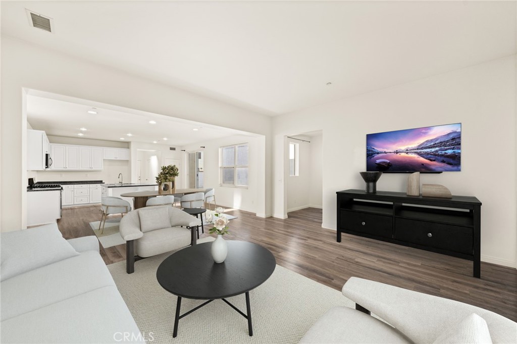 4078 E Heritage Lane