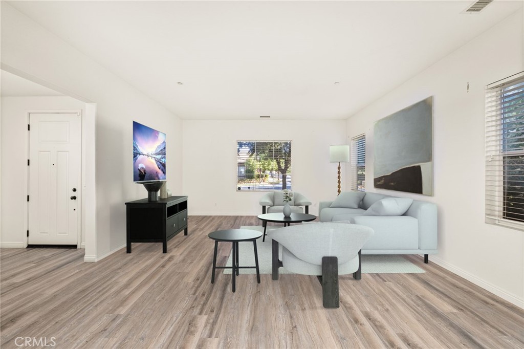 4078 E Heritage Lane