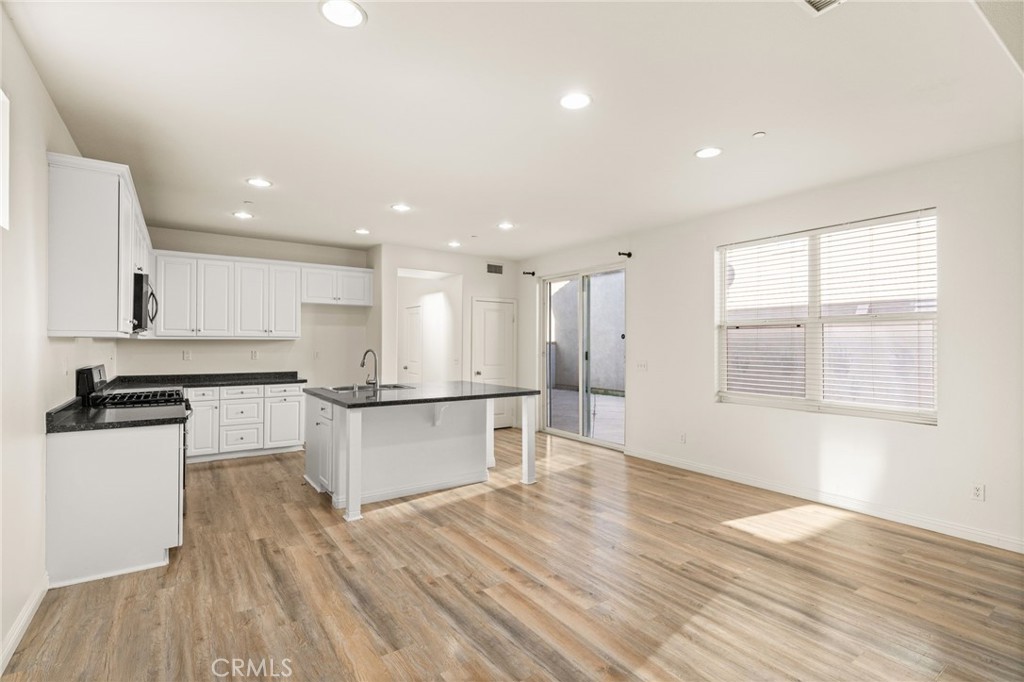 4078 E Heritage Lane