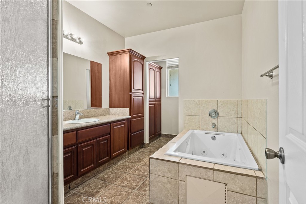 11076 Yuba Road